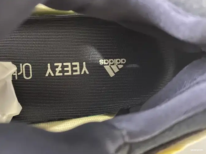 YEEZY V3 700 SRPHYM